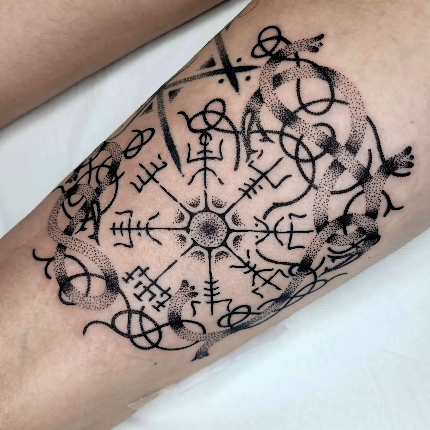 Intricate Black Ink Leg Tattoo