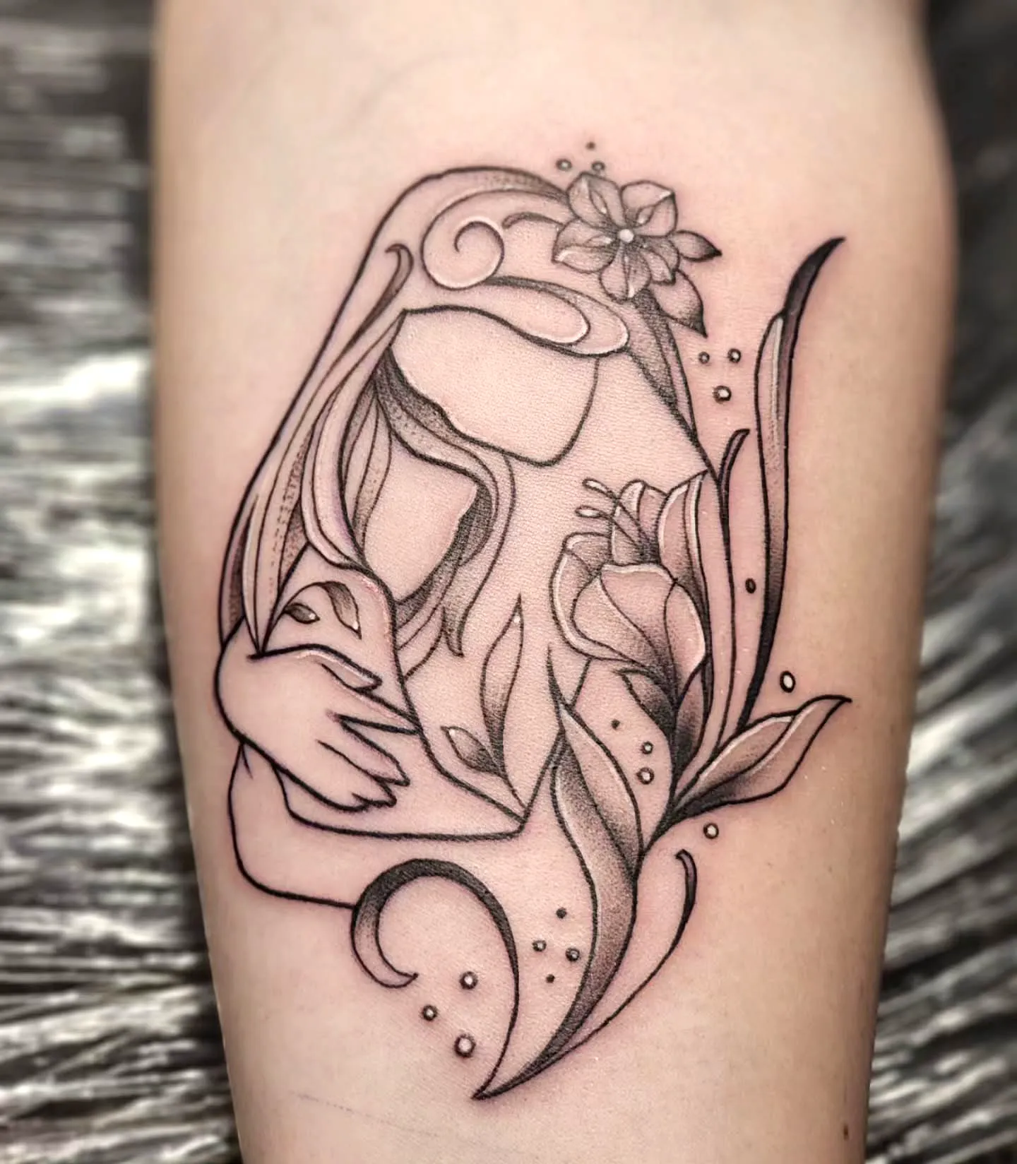 Minimalist Floral Self-Embrace Tattoo