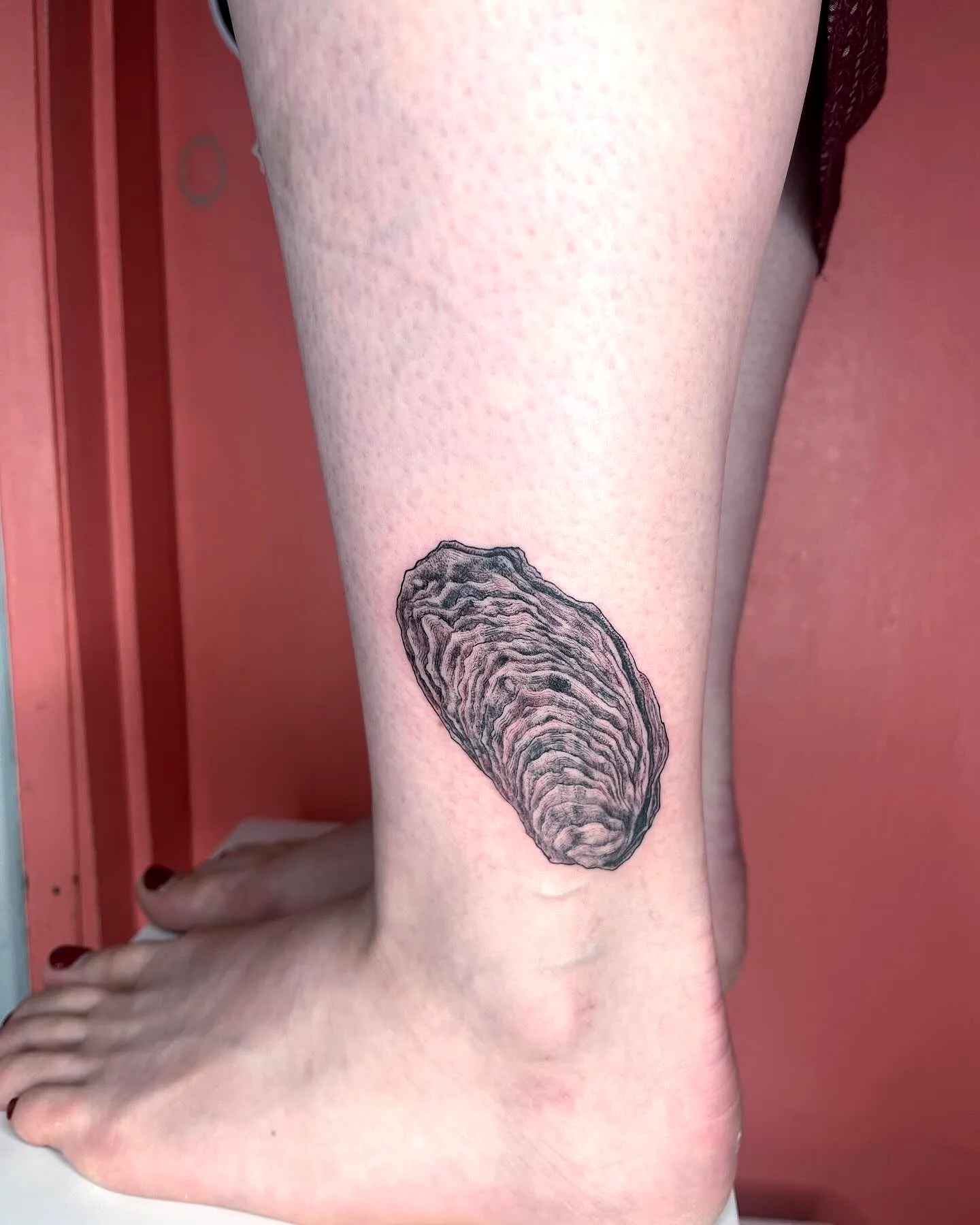 Oyster Ankle Tattoo in Black and Gray