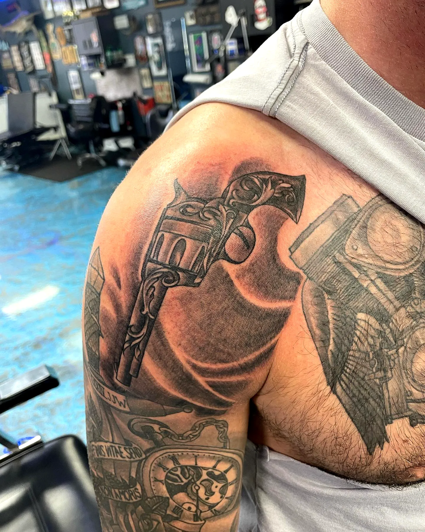 Vintage Revolver Upper Arm Tattoo
